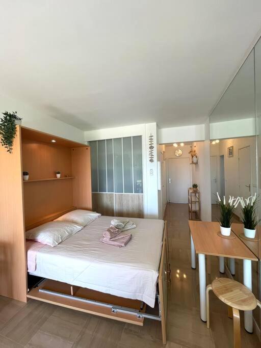 Studio Port Marina - Parking Prive, Climatise Au Ducal Villeneuve-Loubet Dış mekan fotoğraf
